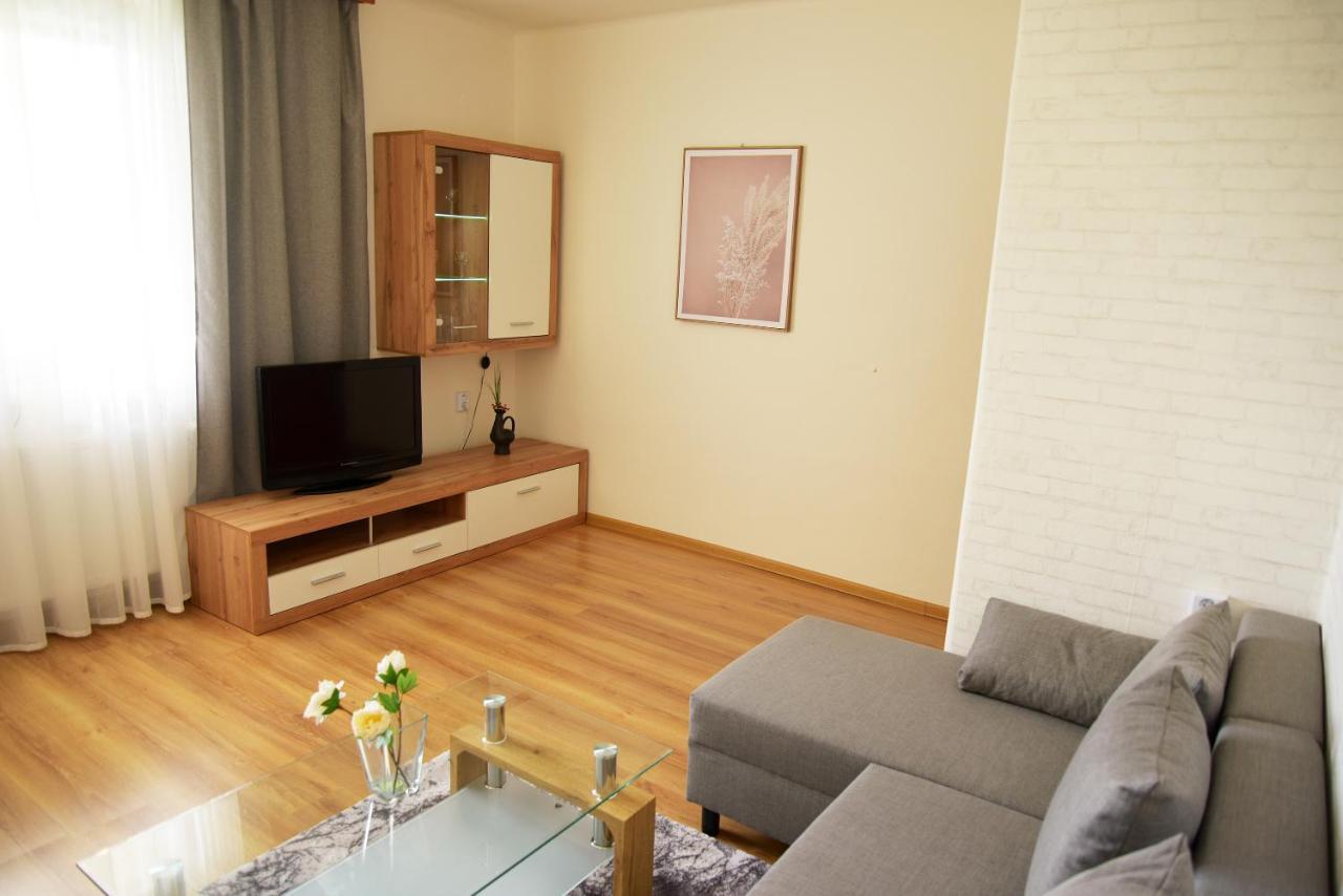 Apartment, Sun Terrace, Privat Parking Banská Bystrica Eksteriør bilde