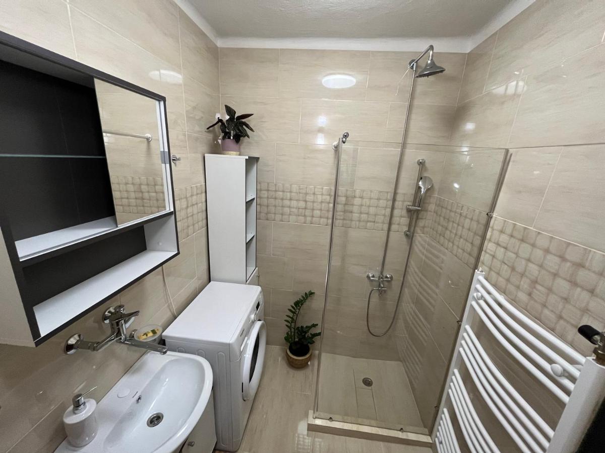Apartment, Sun Terrace, Privat Parking Banská Bystrica Eksteriør bilde
